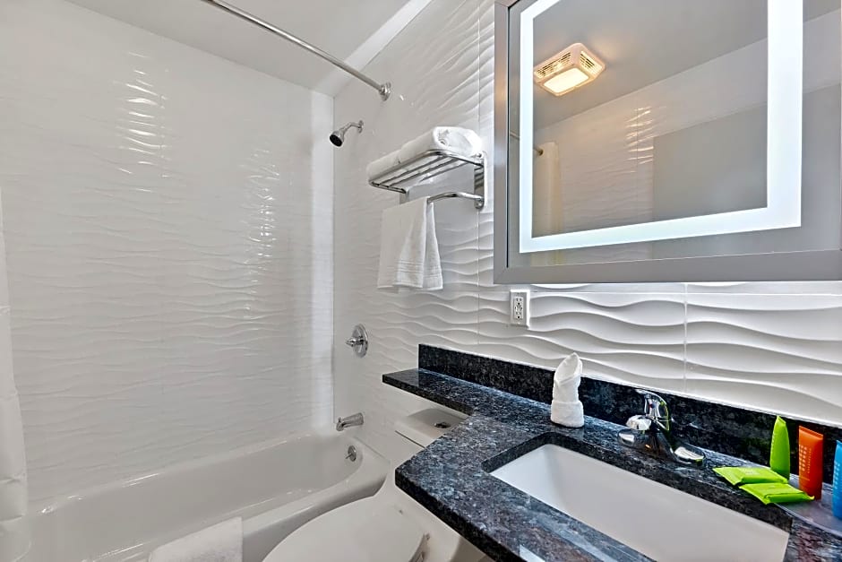 Casa Blanca Hotel Brooklyn