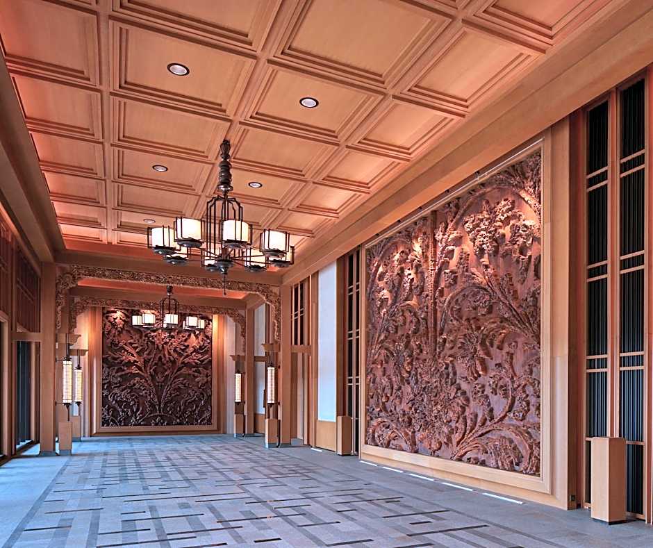 Hotel Tentrem Jakarta