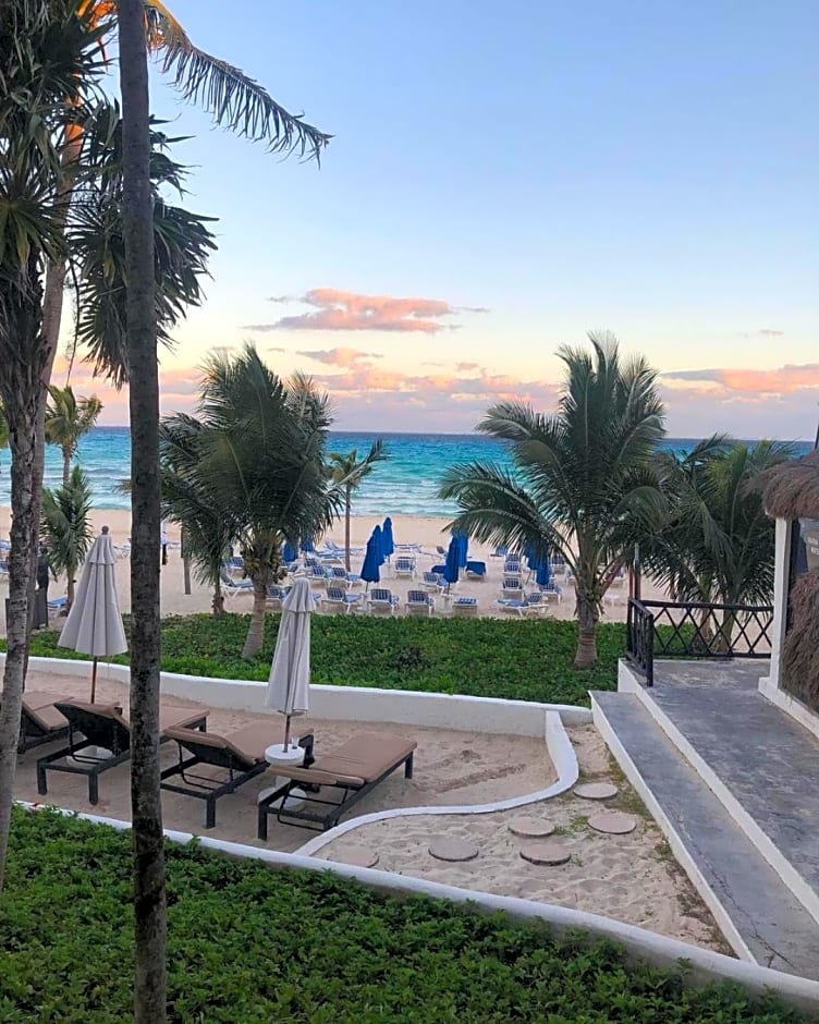 The Reef Playacar Resort & Spa-Optional All Inclusive