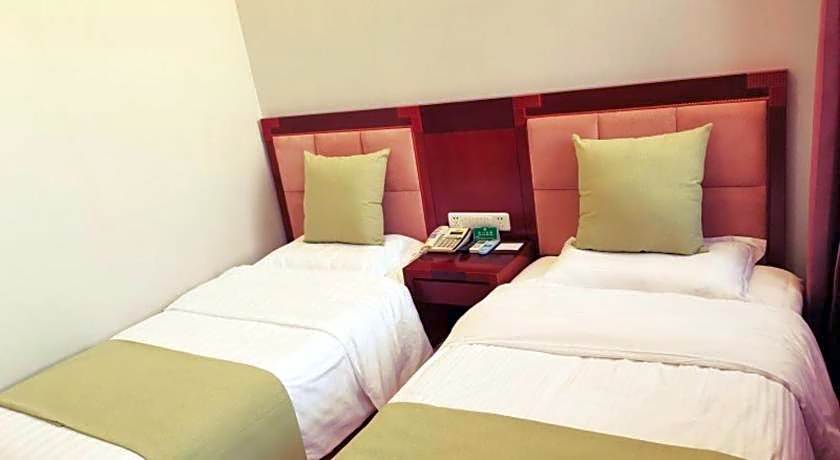 GreenTree Alliance Hulunbeier Zhalantun Railway Station Hotel