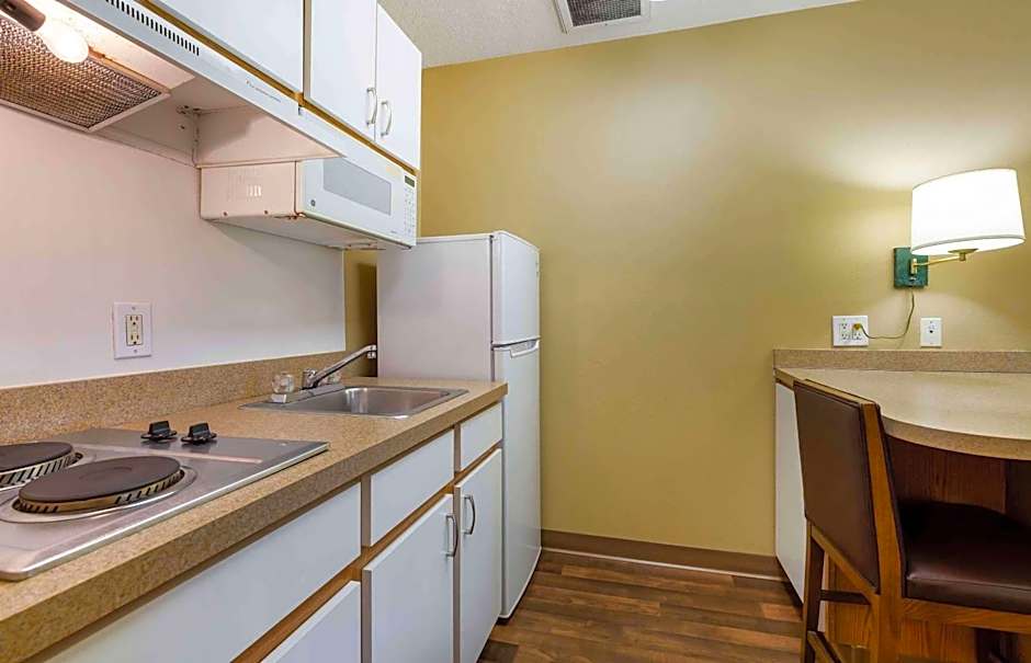 Extended Stay America Select Suites - Baltimore - BWI Airport - International Dr.