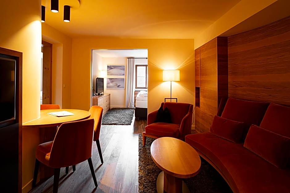 Hinterwies – Ski In / Lodge / Dine