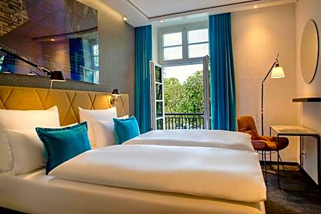 Double Room with Balcony and a View