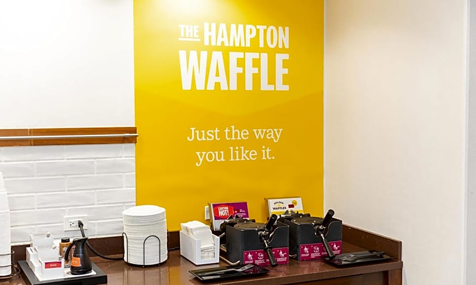 Hampton Inn & Suites by Hilton Stroudsburg Pocono Mountains
