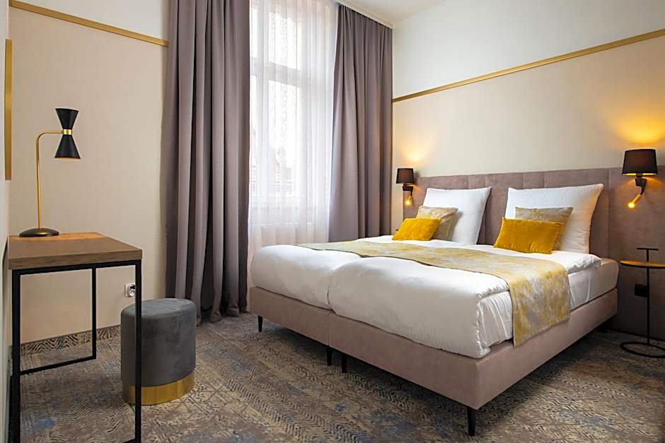 MR67 Mayera Rapaporta