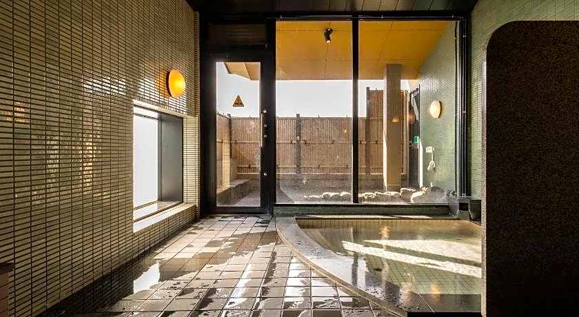 APA Hotel Kagadaishoji Ekimae