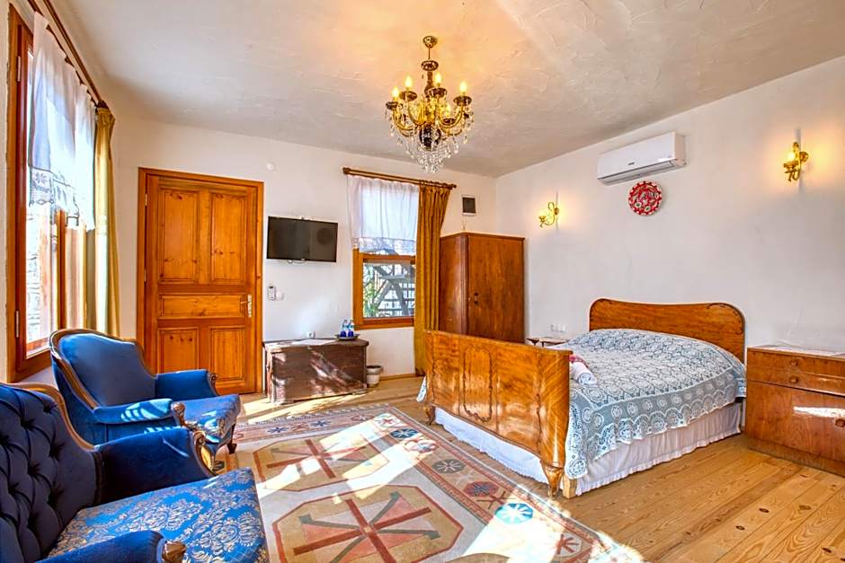 Kirazli Sultan Konak