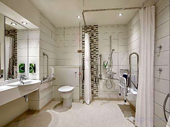 Premier Inn Lichfield City Centre