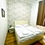 Easy Star Hotel