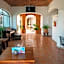 Hotel La Joya Del Lago