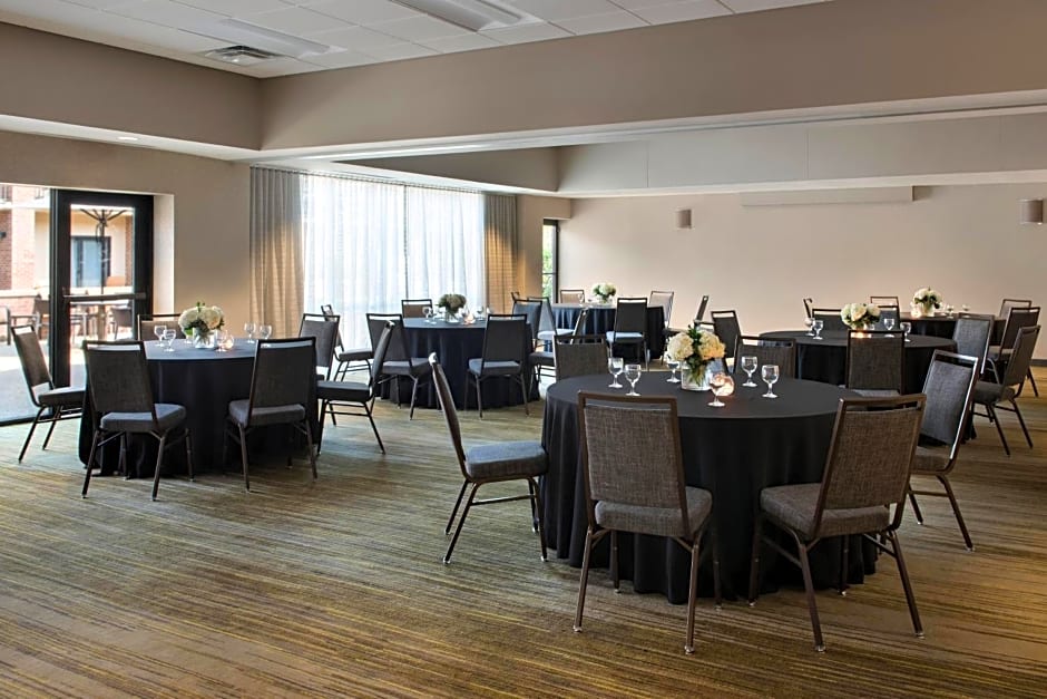 Courtyard by Marriott Boston Norwood/Canton