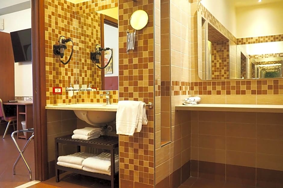 Hotel Ester