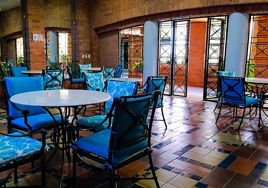 Hotel Internacional La Triada