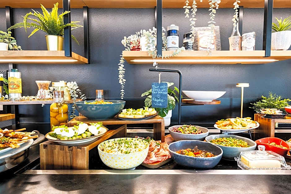 Campanile Roissy Le Mesnil Amelot