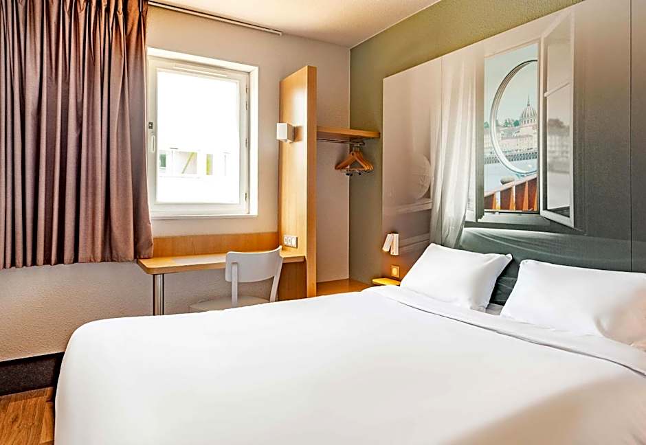B&B HOTEL Nantes Rezé St Sébastien