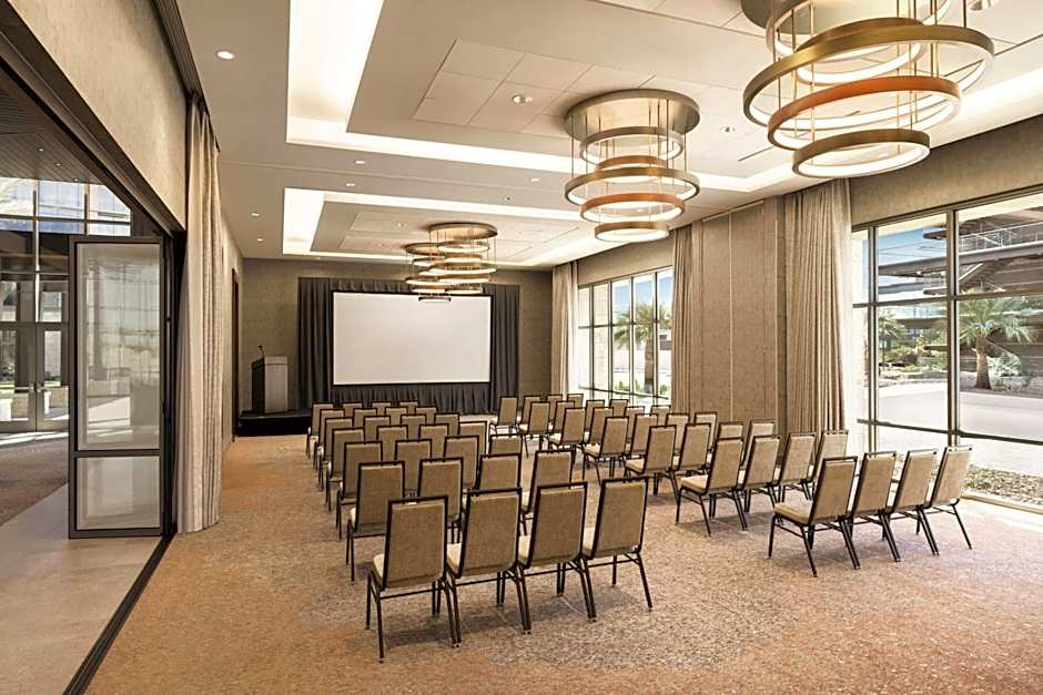 Hilton North Scottsdale at Cavasson