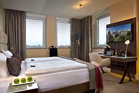Superior Plus King Room