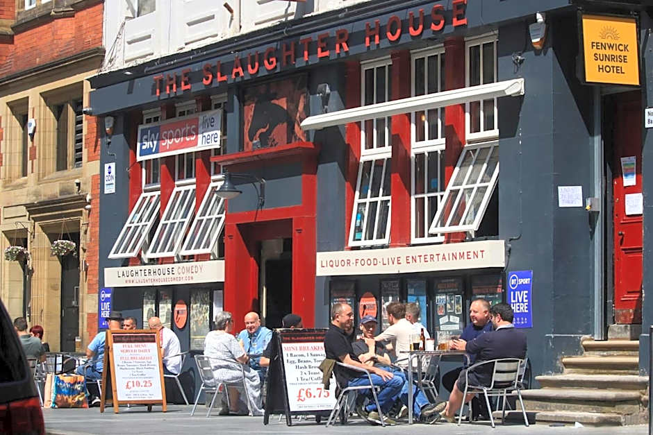 Fenwick Sunrise Hotel