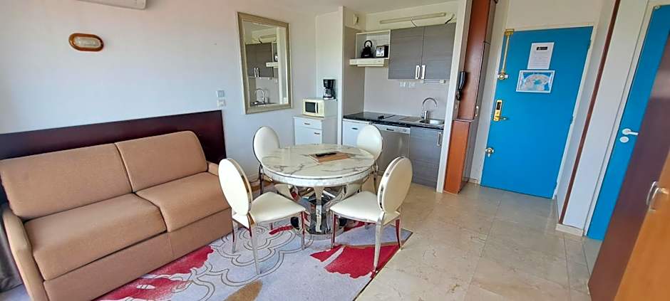 Appart-Hôtel Le Trianon