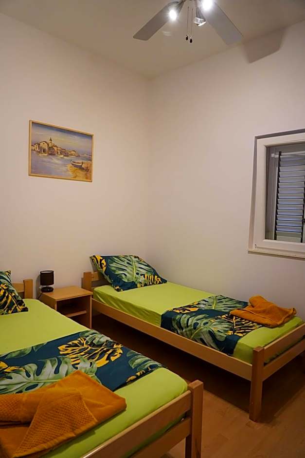 Apartments Proxima