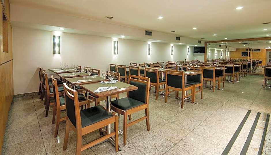 Hotel Bandeirantes