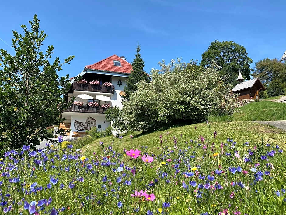 Schwarzwald-Hotel Kraeutle