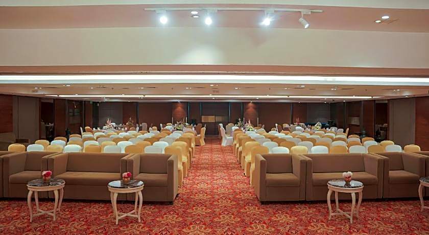 Grand Mercure Vadodara Surya Palace
