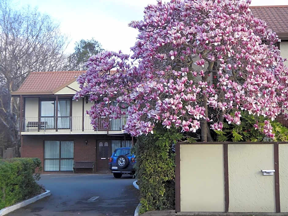 Argyle On The Park - Central Christchurch Motel Overlooking Hagley Park