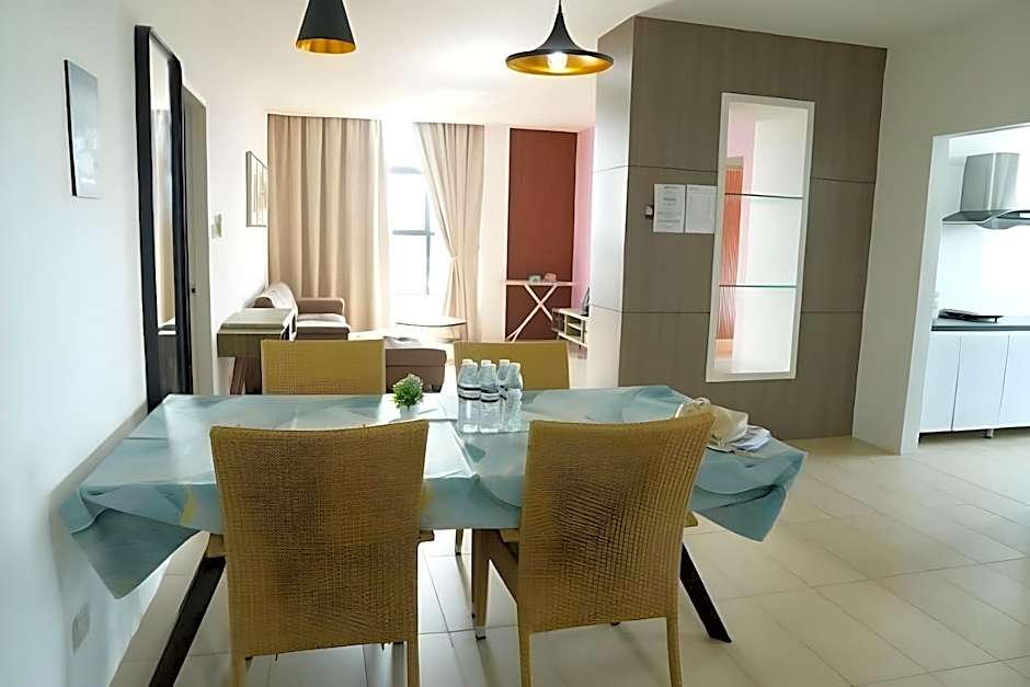 Roxy Hotel & Apartments