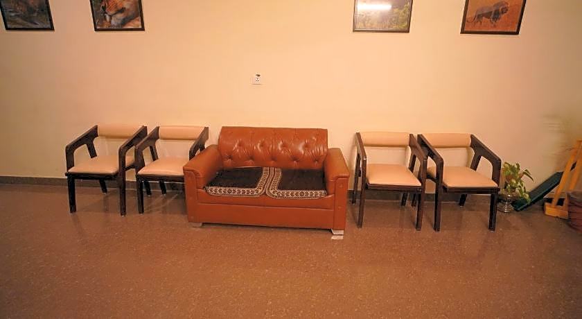 Dhawala Resort by Aamod 