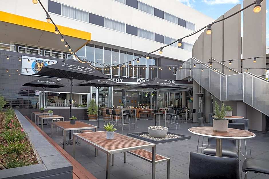 Atura Dandenong