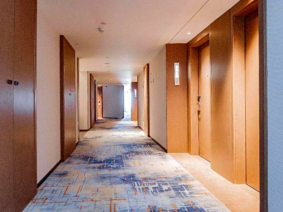 Echarm Hotel Wuhan Keting Polar Ocean World