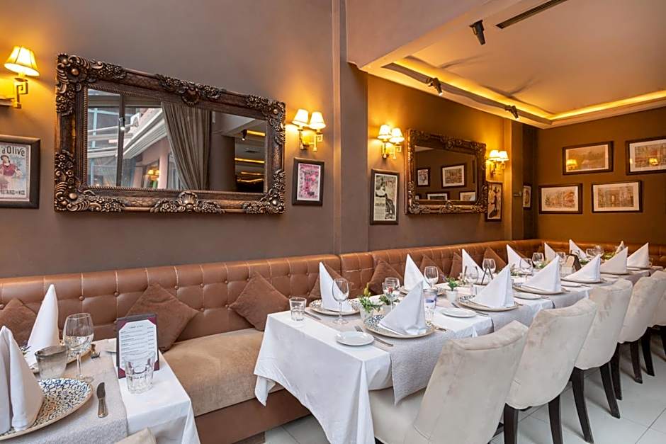 Le Caspien Boutique Hotel