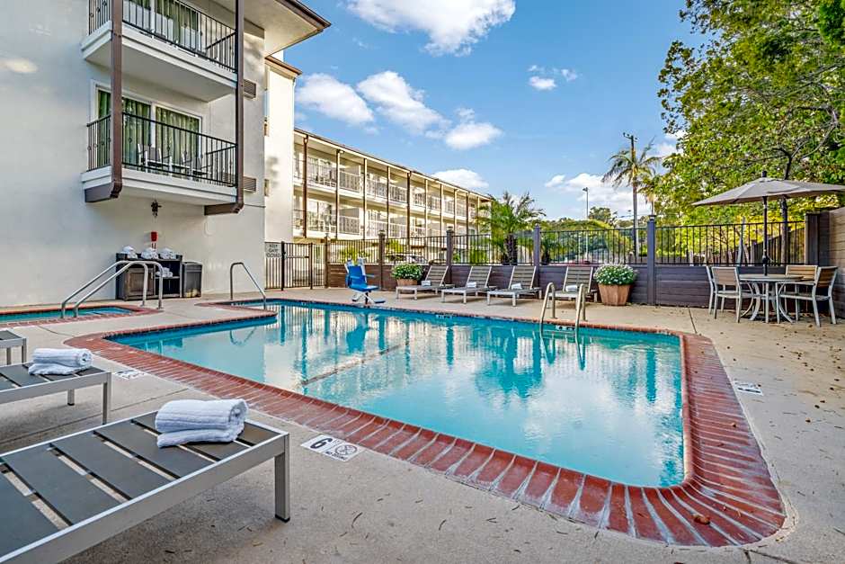 Avania Inn of Santa Barbara