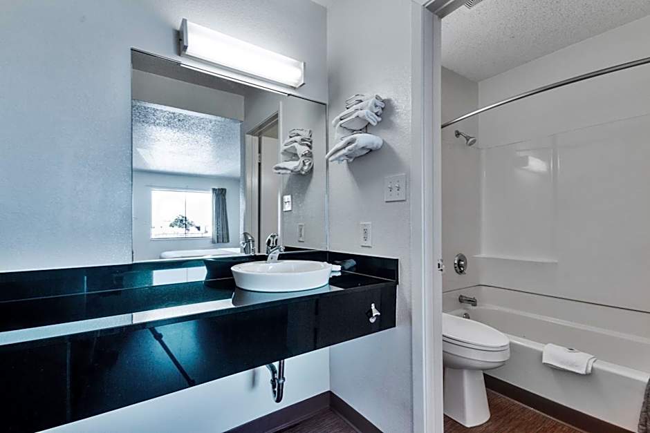 Motel 6-Irving, TX - Dallas