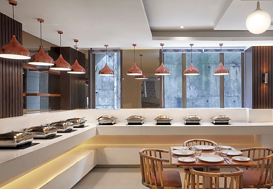 Monday Hotels Mahape