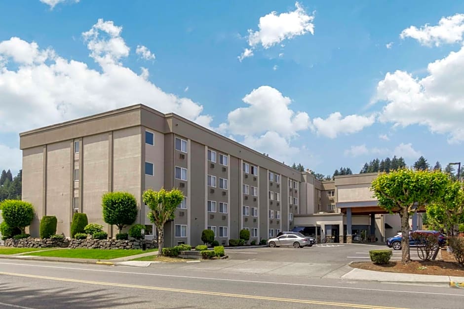 Comfort Inn & Suites Pacific - Auburn