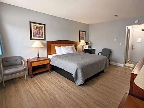 King Room - Non-Smoking