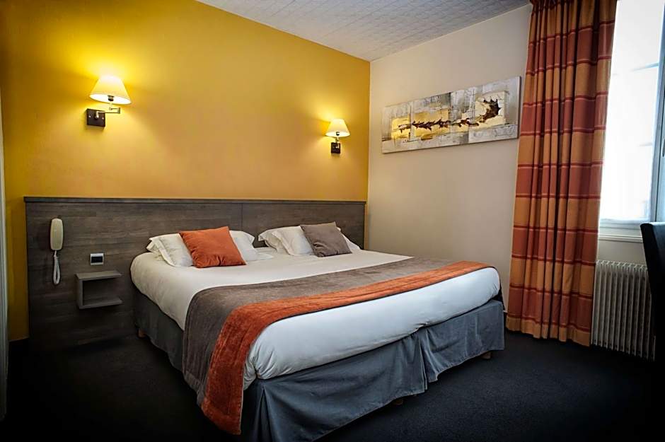 Brit Hotel Le Surcouf