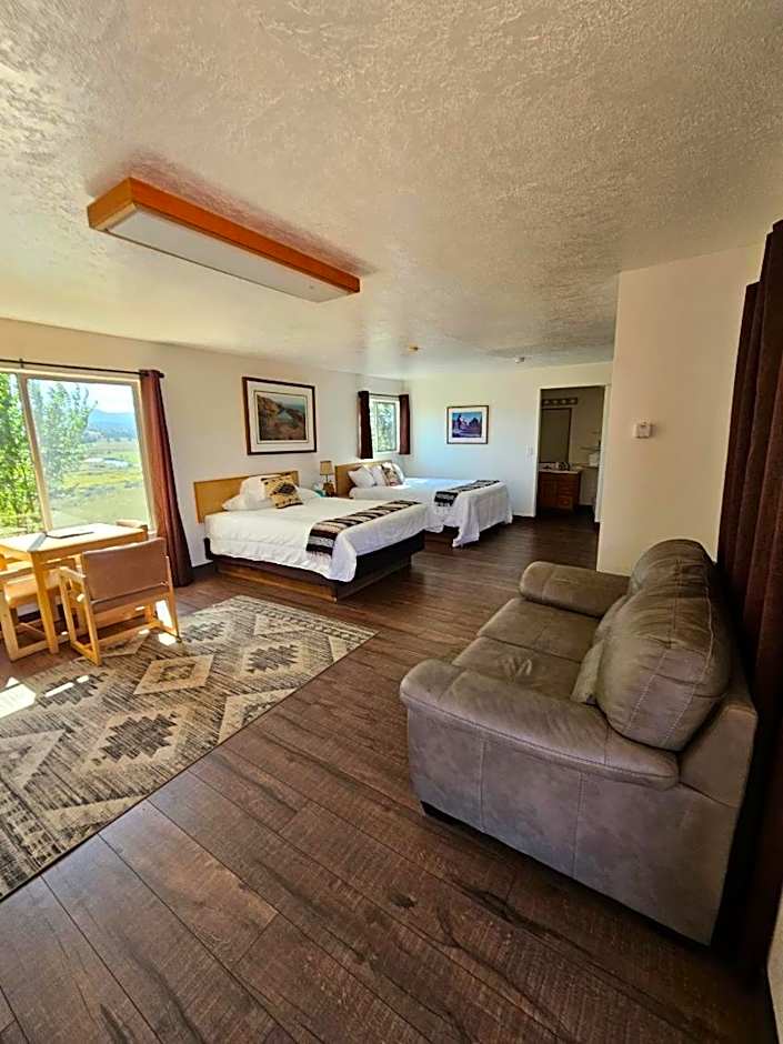 The Riverside Ranch Motel and RV Park