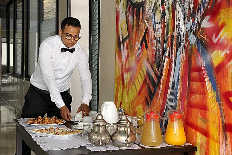 Zaki Hotel