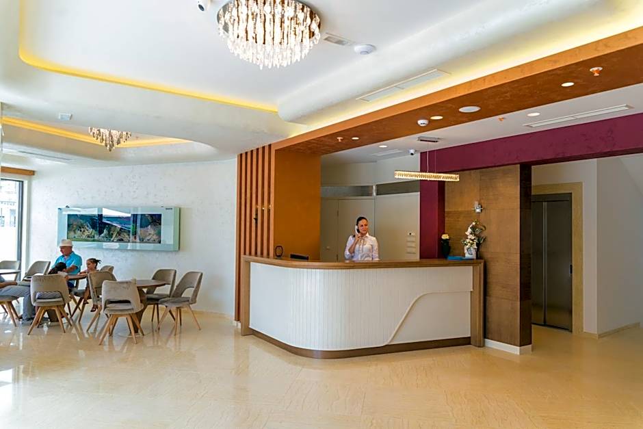 Hotel Kadmo by Aycon