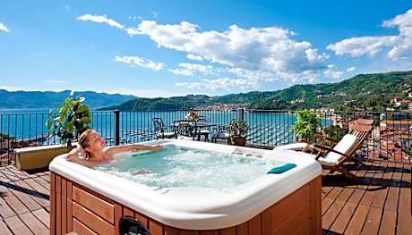 Queen Room with Spa Bath