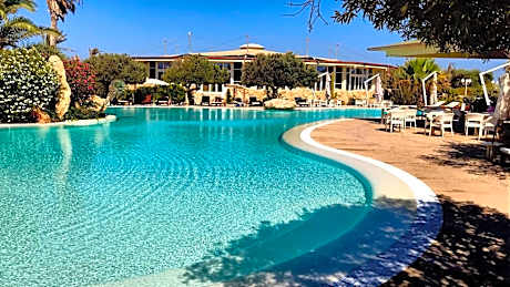 Cupola Bianca Resort