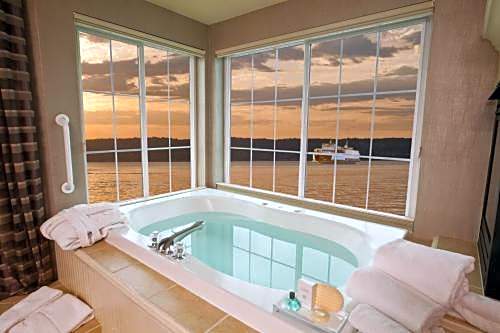 Silver Cloud Inn - Mukilteo Waterfront