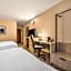 Comfort Inn Ancienne-Lorette - Quebec Airport