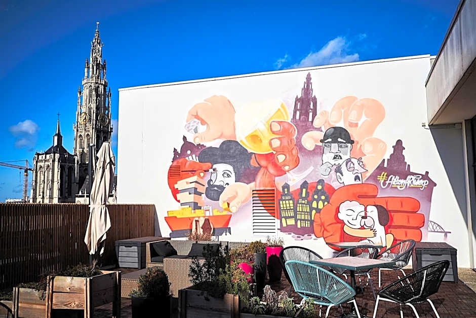 Hilton Antwerp Old Town