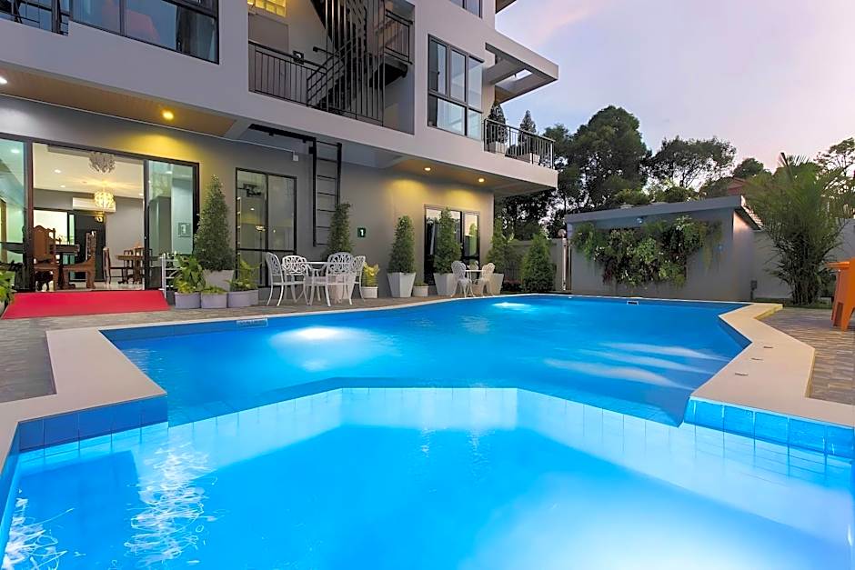 The Lucky Beach Ao Nang