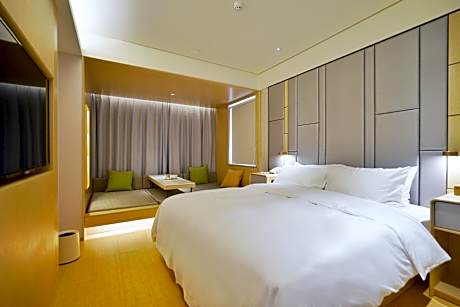 Huazhu - Superior Bed Room