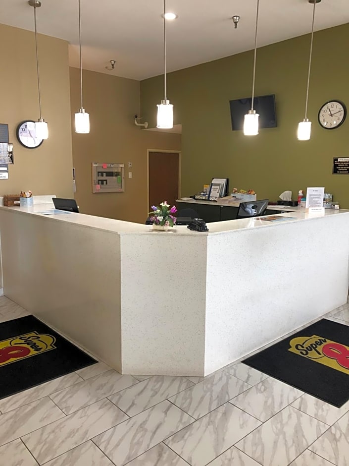Super 8 by Wyndham S Jordan/Sandy/Slc Area